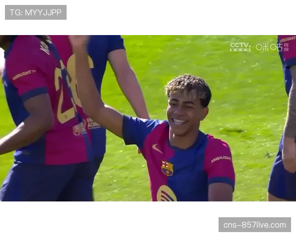 巴萨3-2险胜赫罗纳,莱万绝杀助球队重返榜首